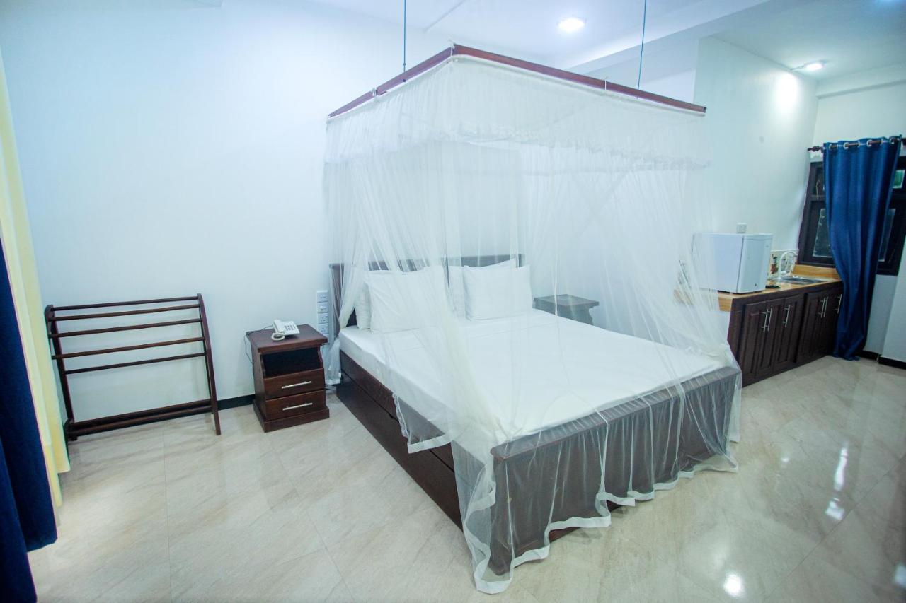 Sheron Resort Унаватуна Экстерьер фото